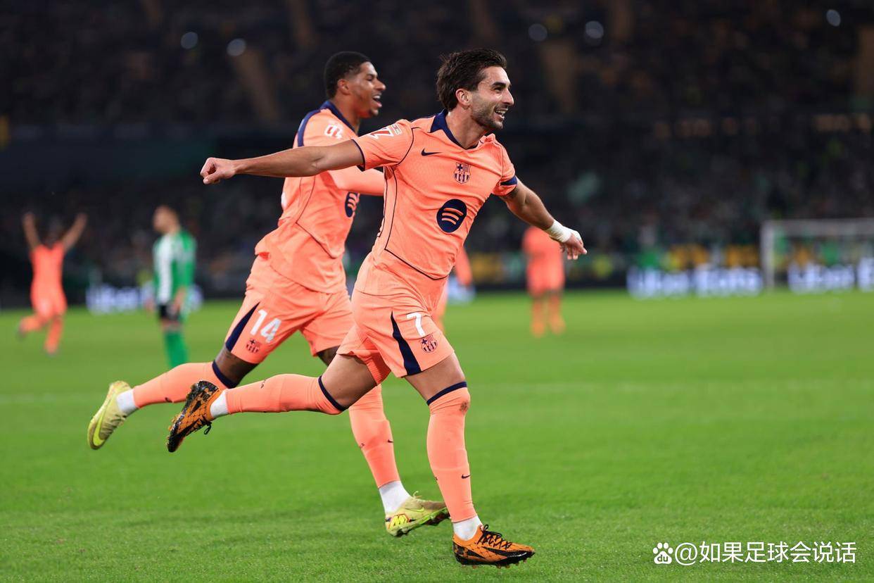 今晨那不勒斯备战西甲；强势反弹细节曝光；压力陡增；更衣室氛围转暖的简单介绍