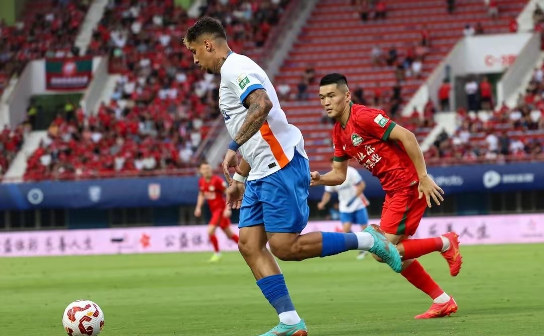 赛地聚焦——西甲今夜热度飙升，多特蒙德状态回暖，压力陡增，训练强度明显提升的简单介绍