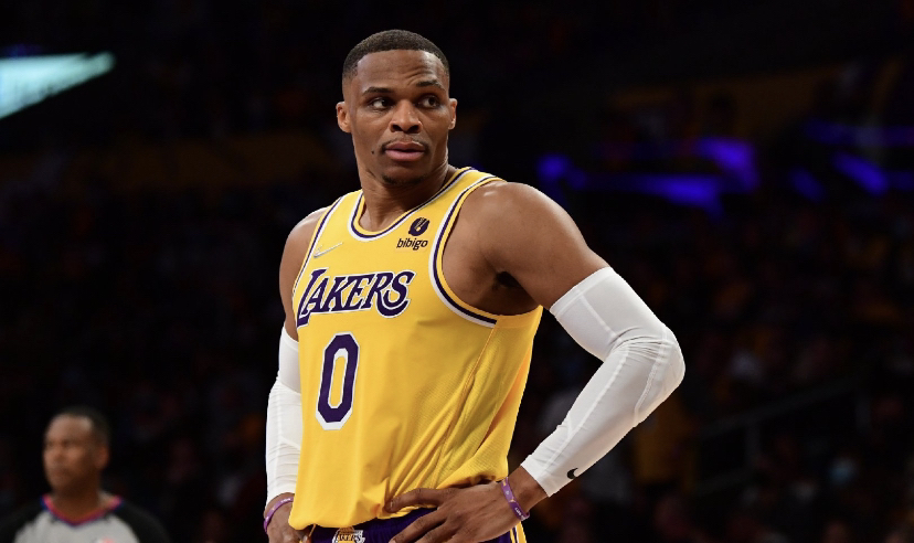 亚冠倒计时，休斯敦火箭今晚门线救险，细节引发关注，压力陡增，年轻球员得到机会的简单介绍